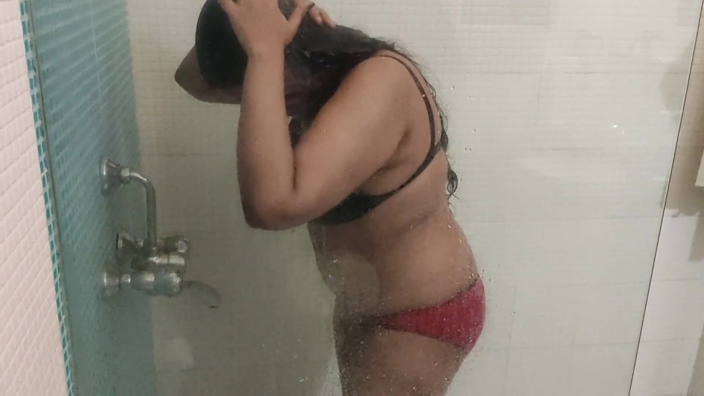 Lonely horny booby priti bhabhi bathing
