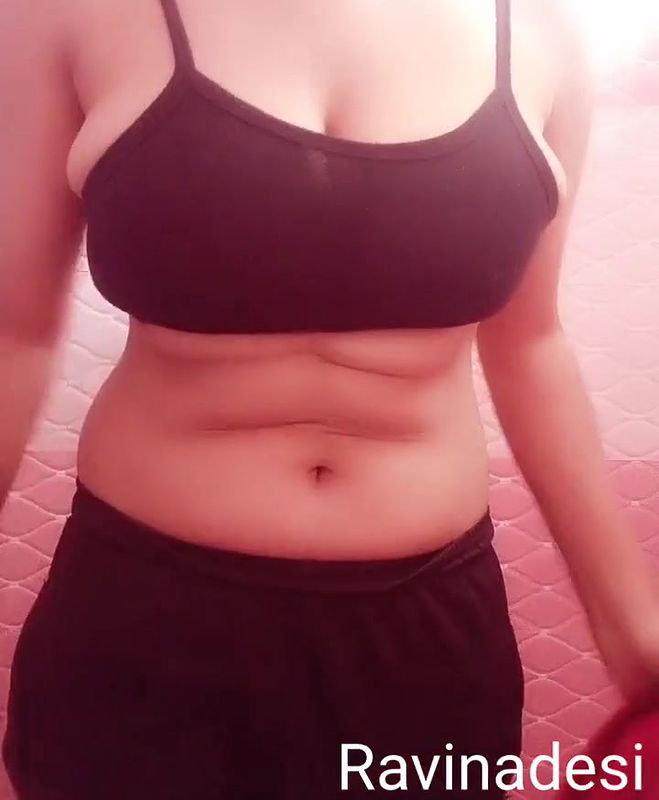 Desi Ravina teen fingering in her pussey and pressing boobs while no one home