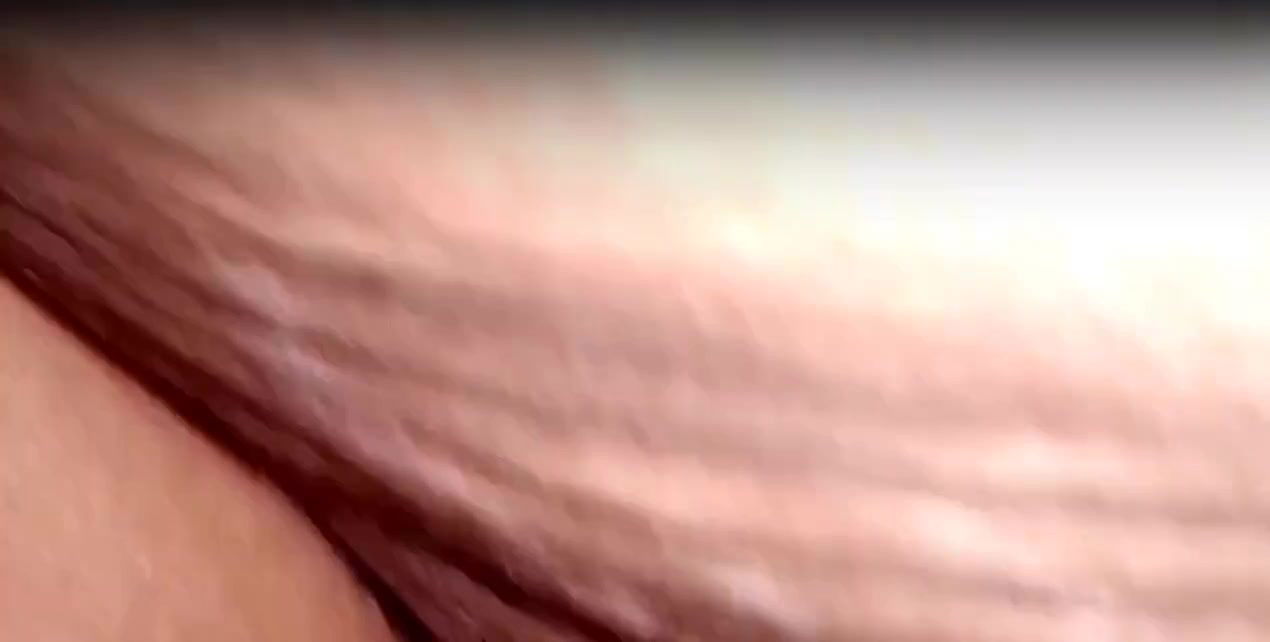 Mene apni biwi ko thand me chudai karne ko kaha lekin wo boli nhi mene