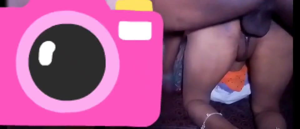 Valentine Day per bhabhi se milne gaya bhabhi nagi bed per pdi the mene unhe godi bna ker khoob choda