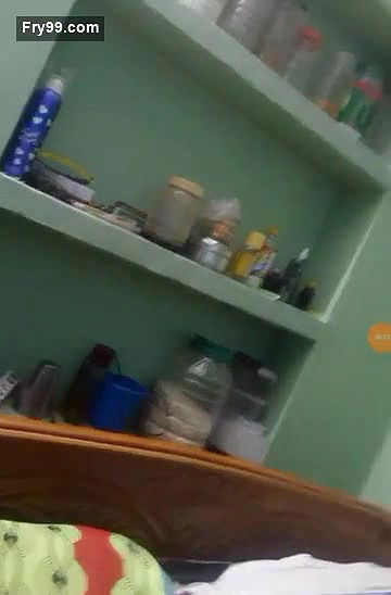 HORNY AUNTY FUCKING HER SELF WITH VEGGIE