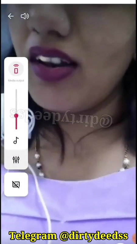 Pihu Showing Big Boobs on PREMIUM 121 Tango Live ~ with Face