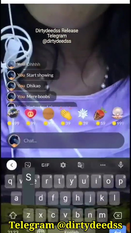 Pihu Showing Big Boobs on PREMIUM 121 Tango Live ~ with Face