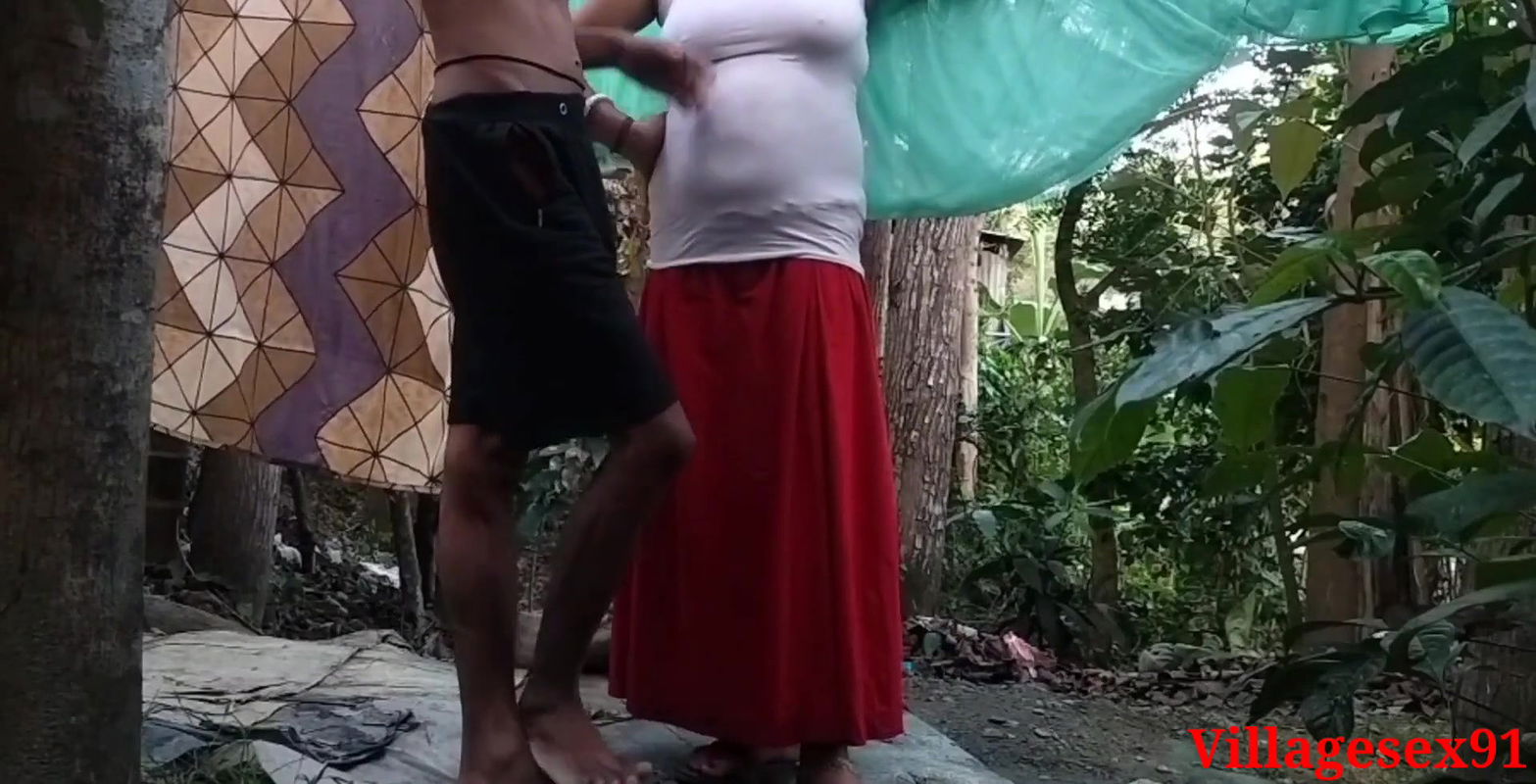 Collage Girl have a Sex in Home By Boyfriend looking he is alone