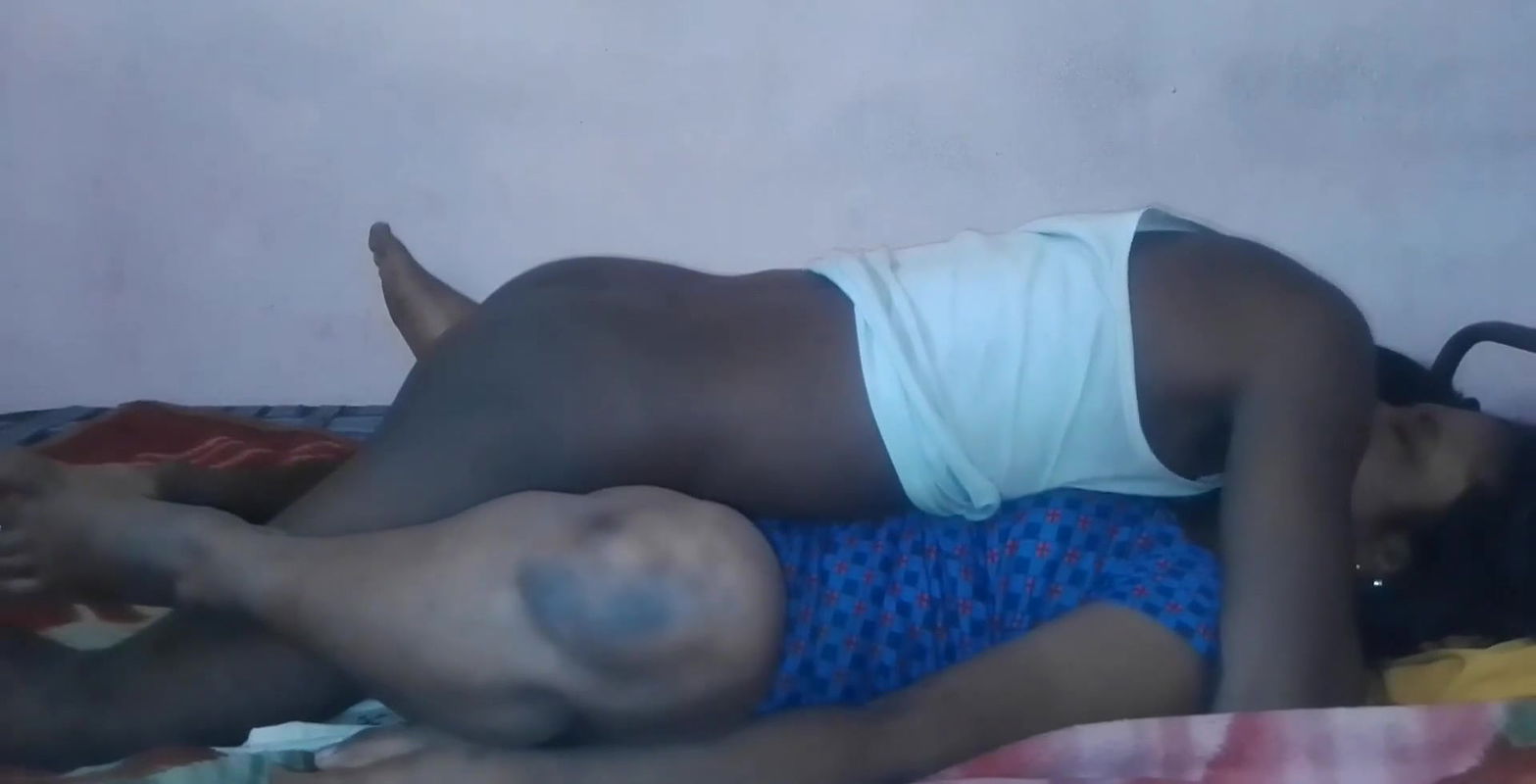 Bhabhi ko khatmal pe khub choda din me