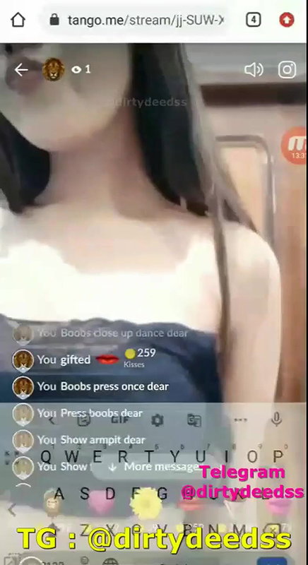 Komal Saxena Showing Boobs on PREMIUM 121 Tango Live ~ with Face