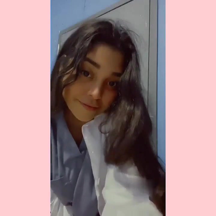 BD Doctor Showing Her Boobs For BF