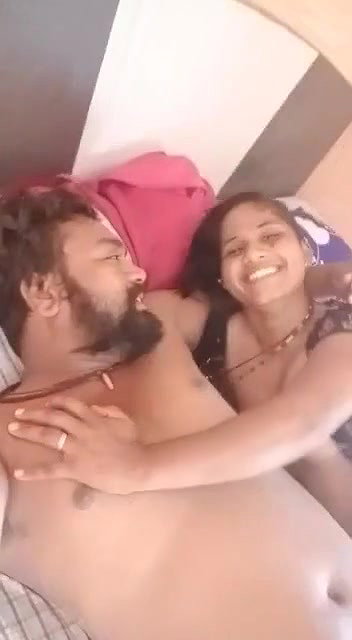 Desi Wife Nude Video Record By Hubby