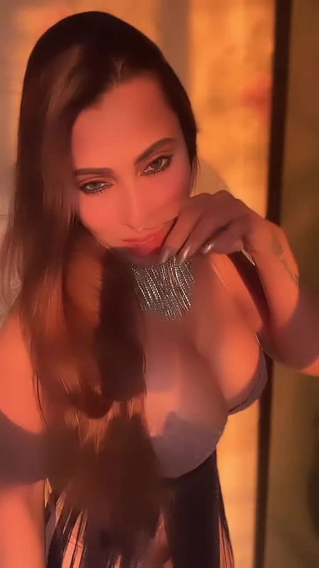 Cute Indian Girl Fingering