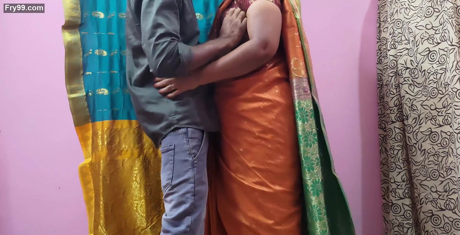 I had hot and passionate sex with the mature woman next door