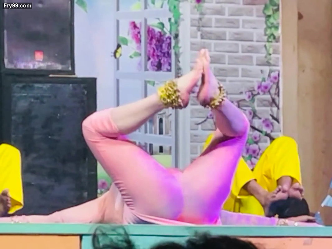 Afreen Pari-HD-Wet hot moves