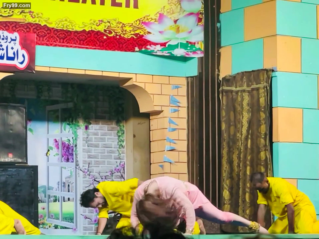 Afreen Pari-HD-Wet hot moves