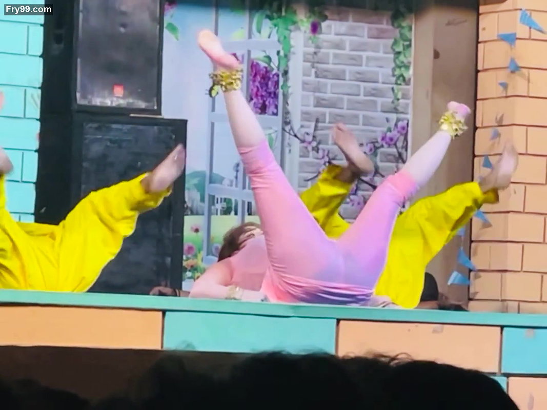 Afreen Pari-HD-Wet hot moves