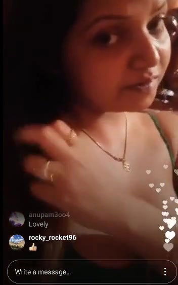 Desi Bhabhi With Big Melons