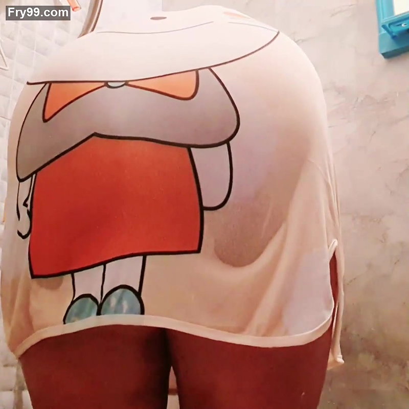 YouTuber Bathing and Showing Under Boobs & Nipples to Tease ~ PREMIUM Video