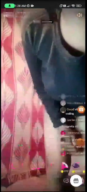 Sonia Showing Cleavage, Pussy & Ass to Tease on PREMIUM Tango Live