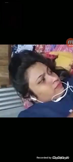 Bengali girl showing