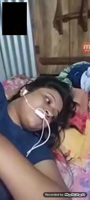 Bengali girl showing
