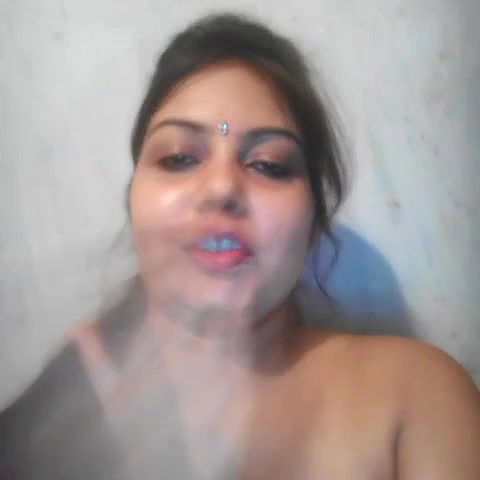 Hot and sexy girl showing body pefectly