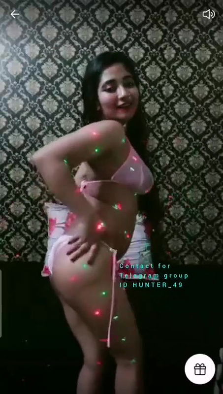 Mary Hanna Getting Full Nude on PREMIUM Tango Live ~ with FACE