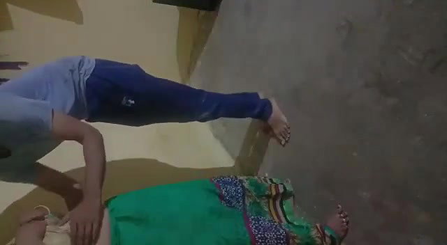 Cheater villlage bhabhi quickly fucking by devar,moaning