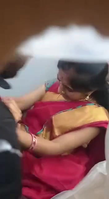Aunty hairypussy fucking in store room