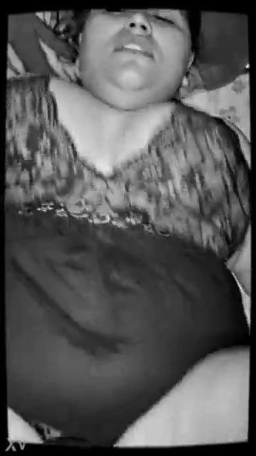 Chubby Bhabhi Fucking N Moans