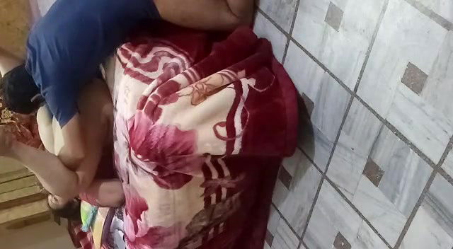 Desi Chubby Bhabhi Pussy Licked By Bf