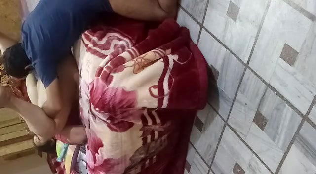 Desi Chubby Bhabhi Pussy Licked By Bf