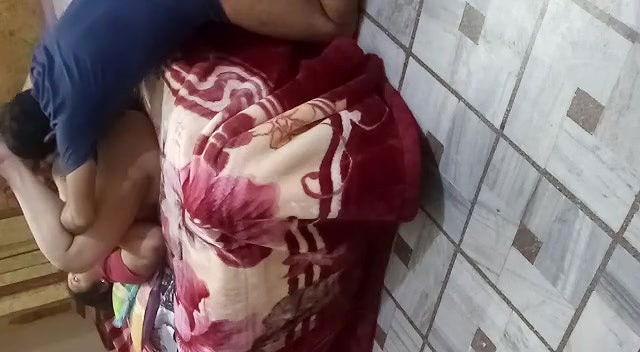 Desi Chubby Bhabhi Pussy Licked By Bf