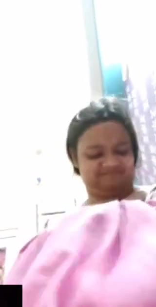 Desi Wife Showing On Video Call