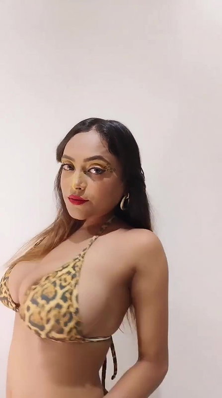 Neha hot webseries actress in bikini