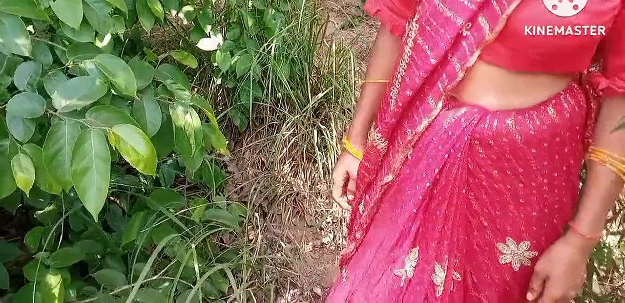 Indian hot bhabi Fucking Hard in New Doggy Style with hinde