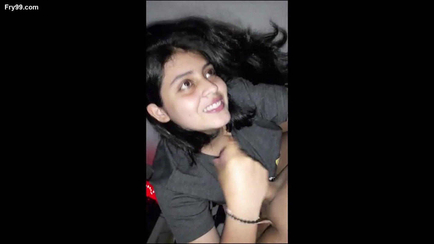 GORGOUS NOIDA BABE suck and big ass fucked