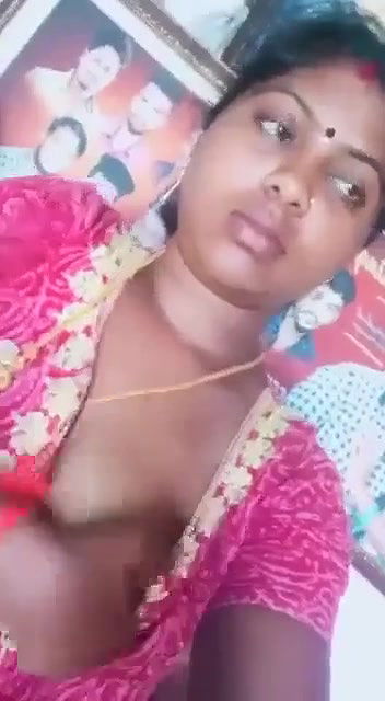 Tamil wife milk boobs topless viral clip