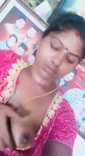 Tamil wife milk boobs topless viral clip