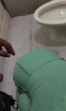 Desi Bhabhi Hard Deep throat Sucking