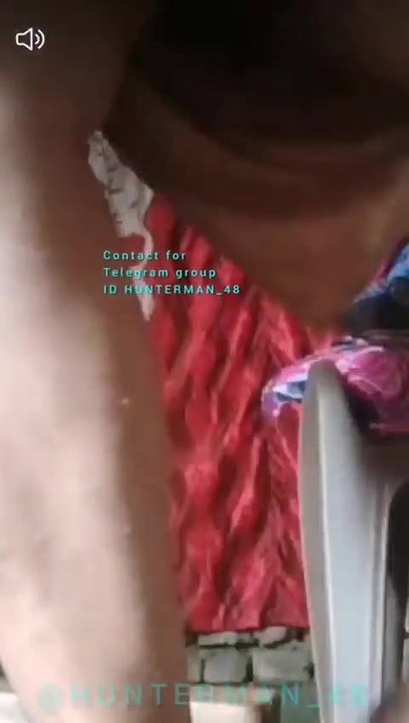 GAJAB KI JAWANI FINGERING HER FAT PUSSY ON TANGO LIVE
