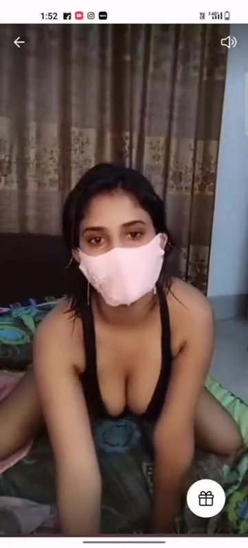 Misme in Sexy Bra & Panty Teasing & Dancing on PREMIUM Tango Live