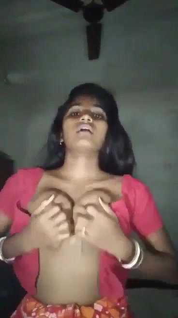 Married bhabhi nude selfie