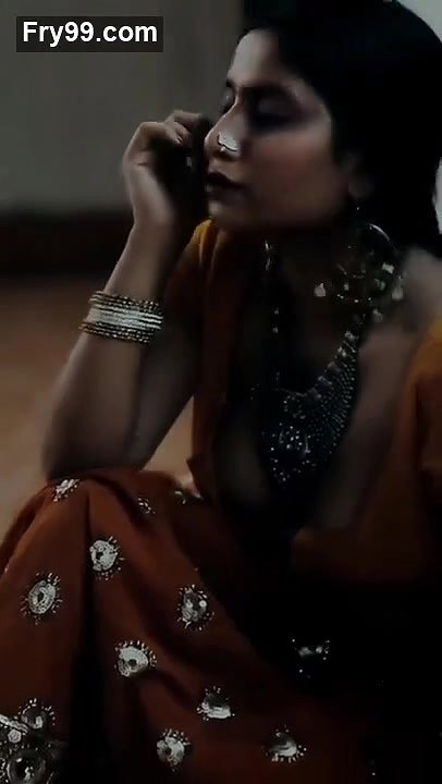 Ultimate Clevage blouse seduction