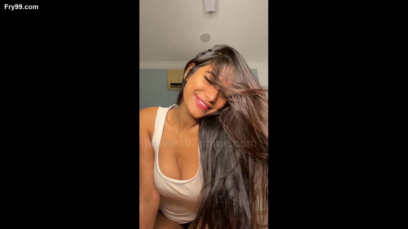 Poonam Pandey – 01 June 2023 Only Fans Live
