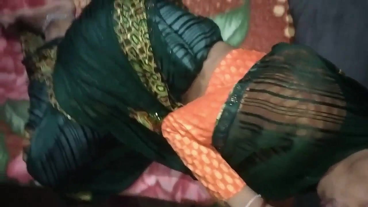 Desi Village Wife Sucking and Doggy Style Fucking New Update