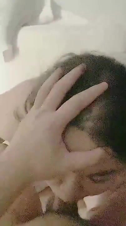 Chubby Virgin Cousin Sister Keeps on Sucking after Cumming