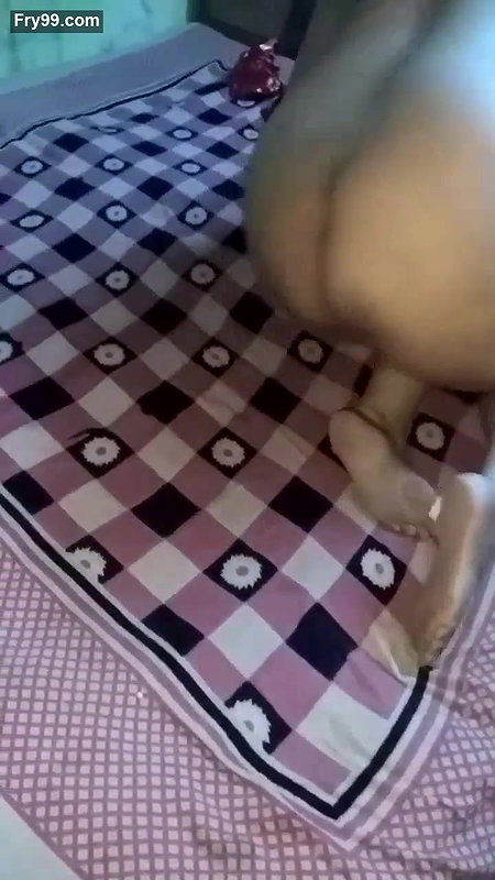 Desi village aunty sexy pussy show