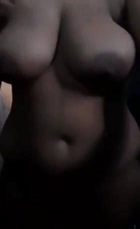 Big Boobs Bengali Girl Nude Show