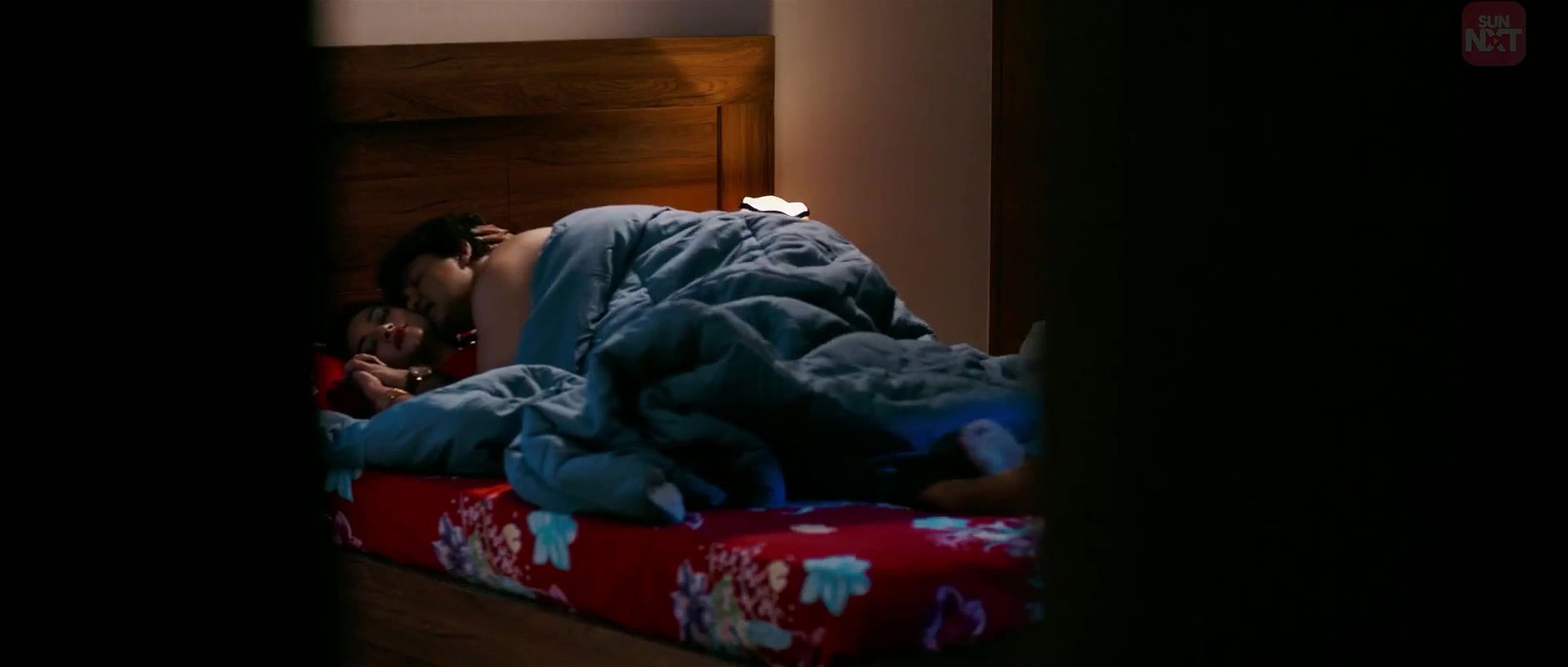 Tanisha Kuppanda All Scenes Undenaama 1080p HD