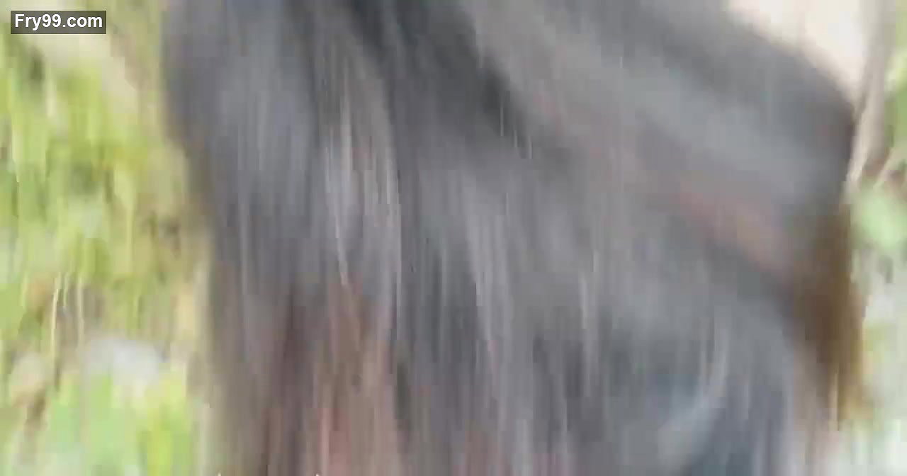 Horny Couple Fuck in the Middle of the Forest & Cum inside her Pussy