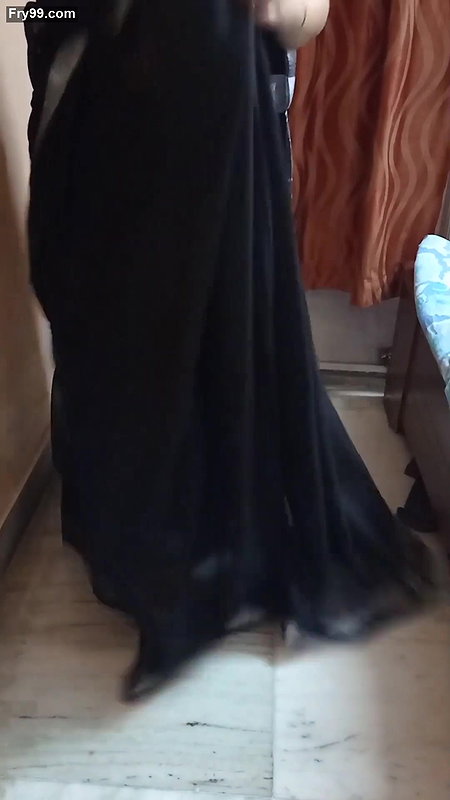 Beautiful Bengali Lady Sexy Navel in black Saree d