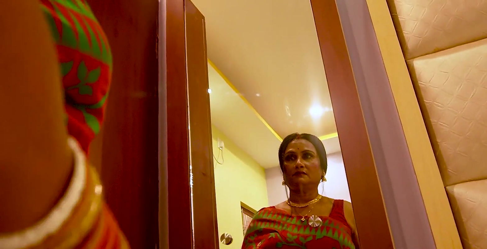 DIRTY BHABI FUCKED BY HER HUSBANDS BROTHER